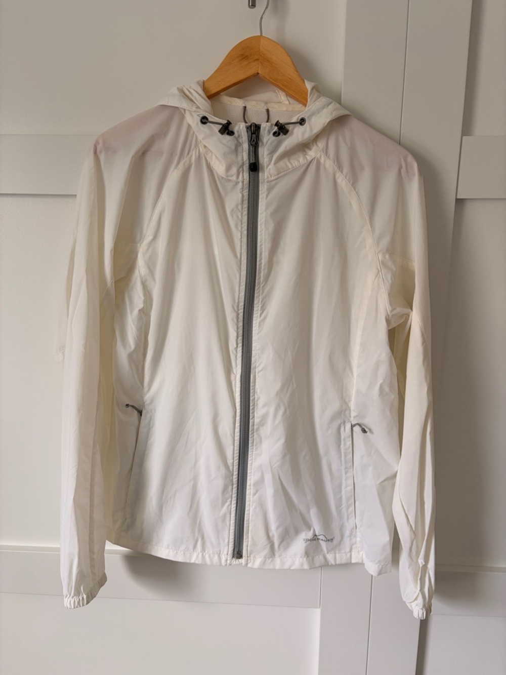 Eddie Bauer White Hooded Rain Jacket -Packable - Size Medium
